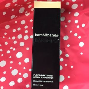 Bareminerals foundation new in box